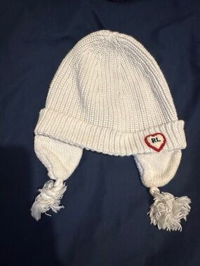 EUC Infant Ralph Lauren White Knit Earflap Beanie with Heart Logo-Size 0-6 Month